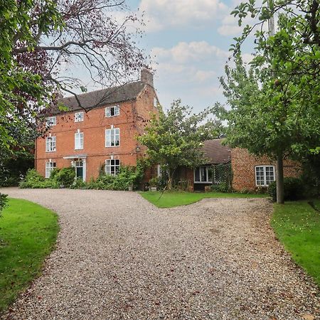 The Coach House Apartment Tewkesbury Exterior photo